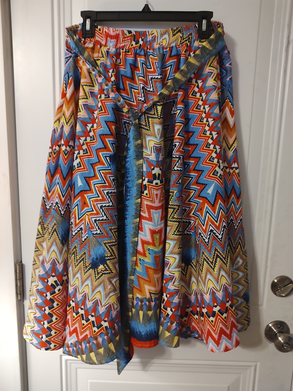 Vibrant Chevron Maxi Skirt in Multicolor